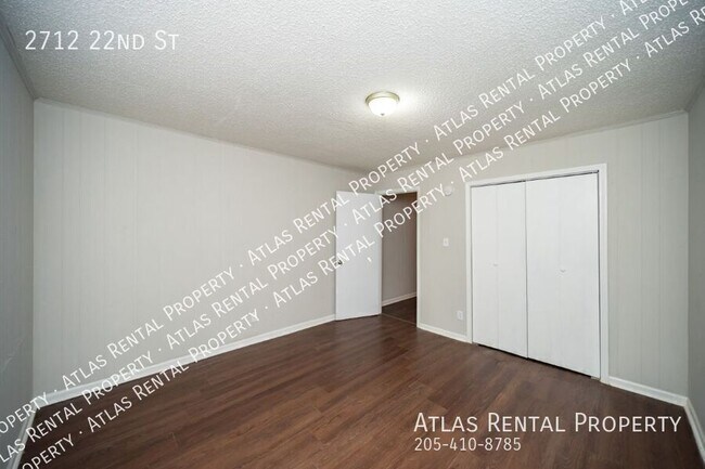 Building Photo - 2712 22nd St