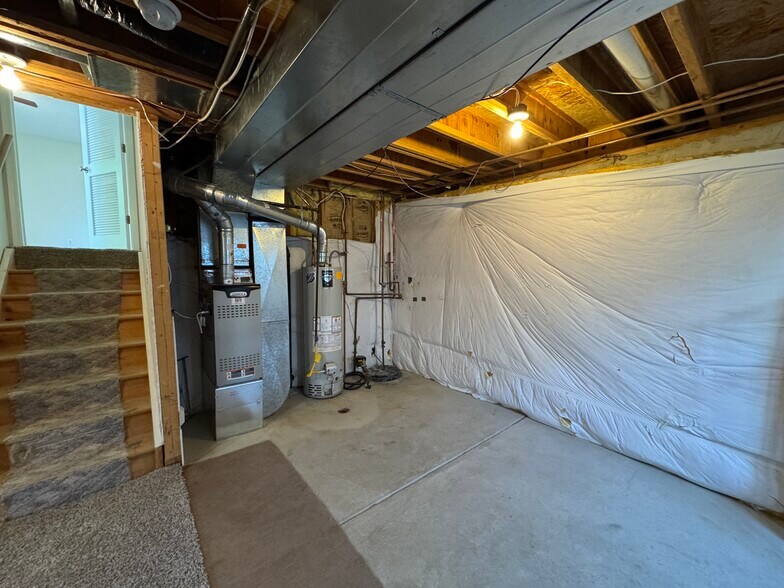 Building Photo - 879 Barn Owl Dr