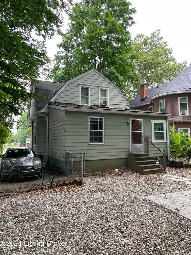 Building Photo - 103 N Hite Ave