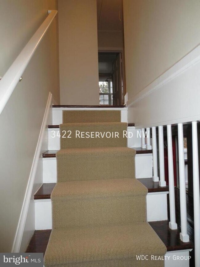 Building Photo - 3422 Reservoir Rd NW