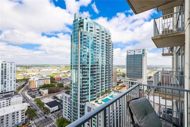 Building Photo - 777 N Ashley Dr