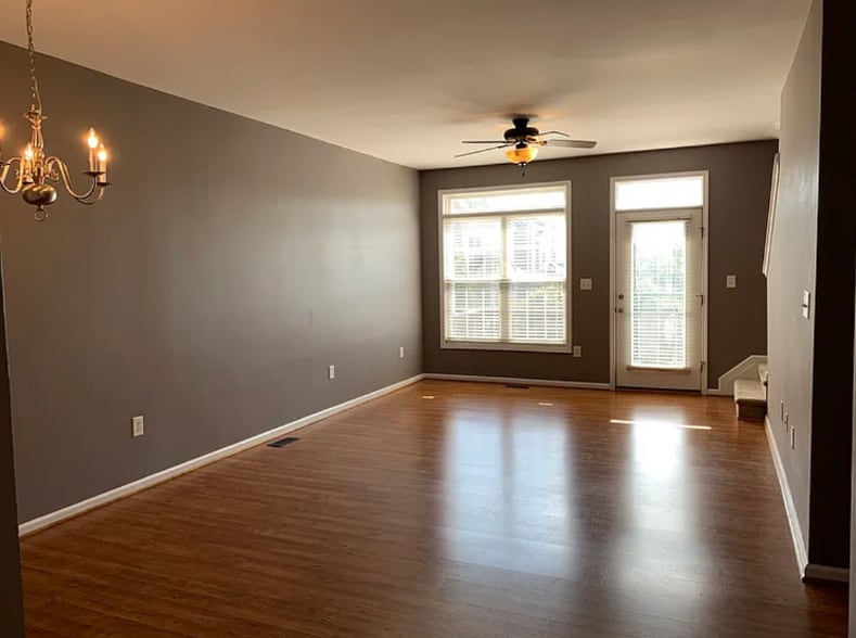 Building Photo - 107 Forest Ridge Rd