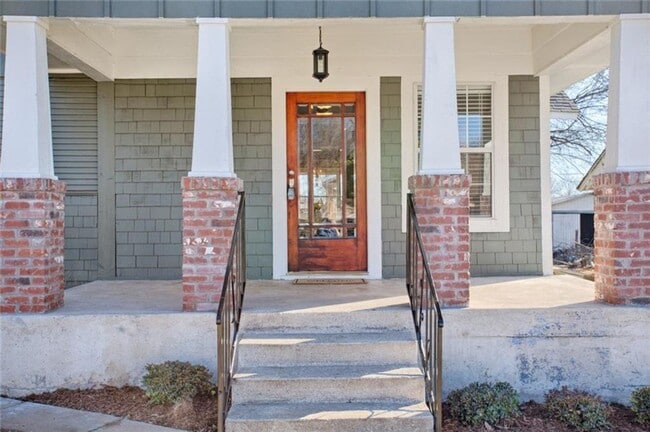 Primary Photo - 1630 NW 15th St