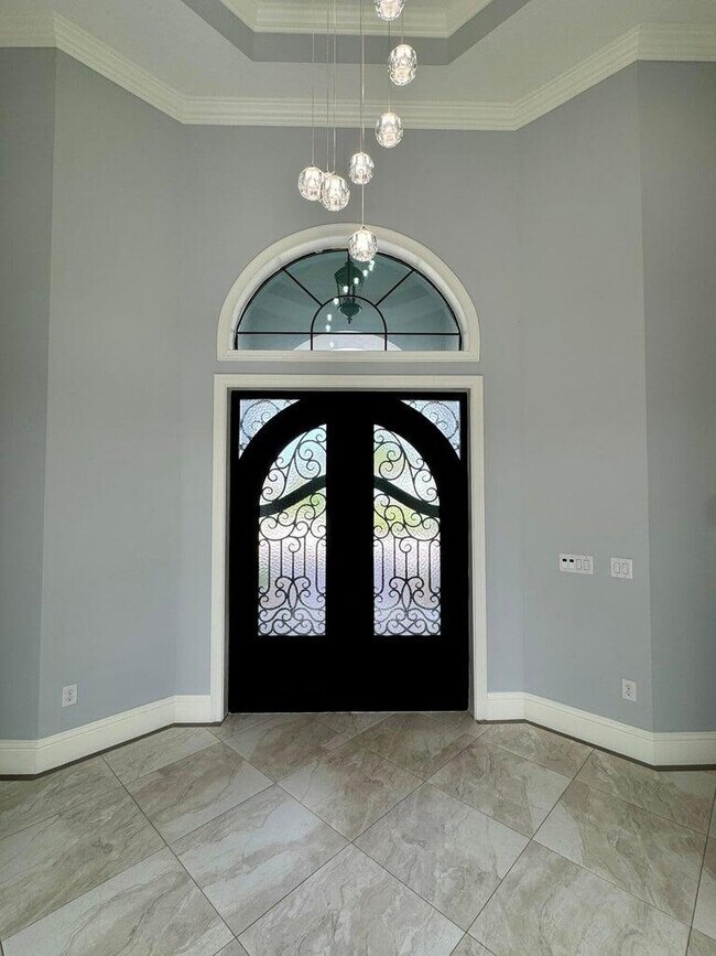 Building Photo - 134 SE Fiore Bello