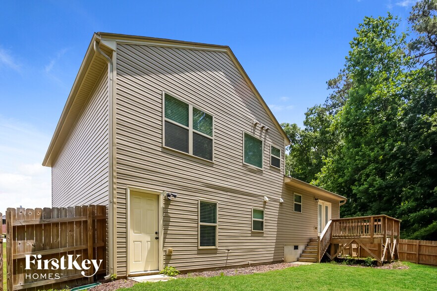 Building Photo - 1862 Jessica Way