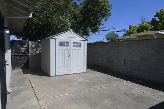 Building Photo - Resident Benefit Package Property