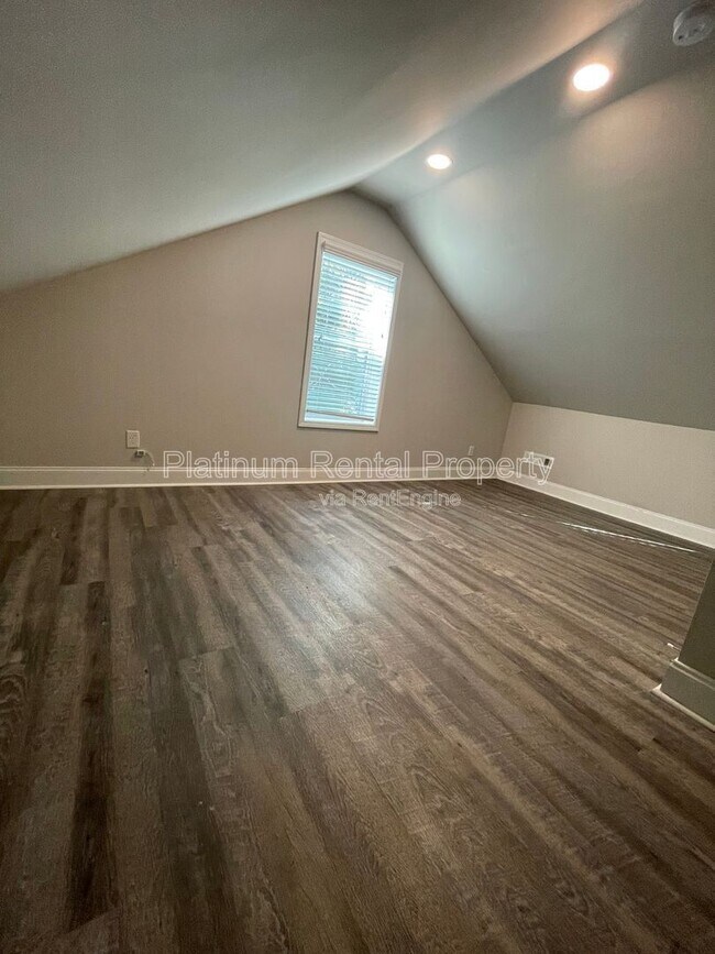 Building Photo - 189 W Jefferson St