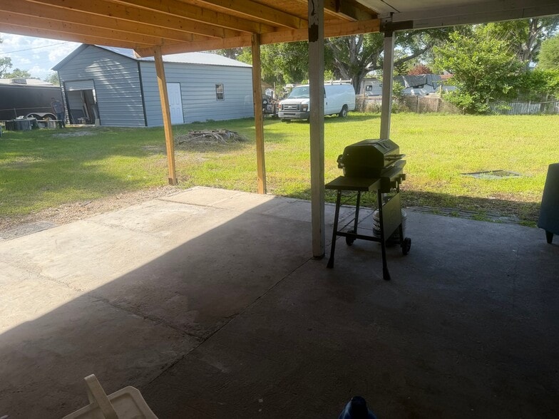 Building Photo - 3040 Fletcher Ave