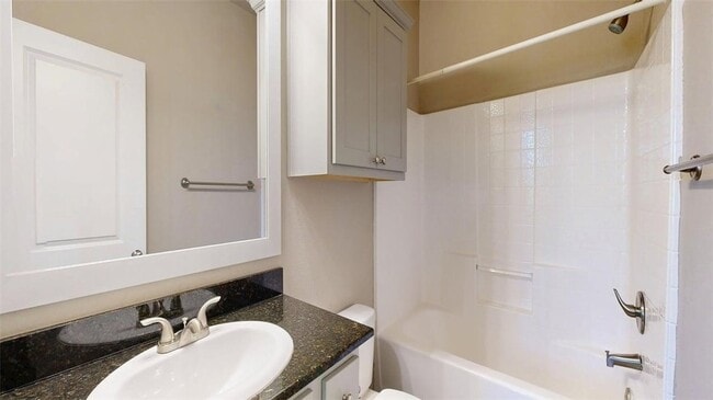 Building Photo - 3519 Summerway Dr