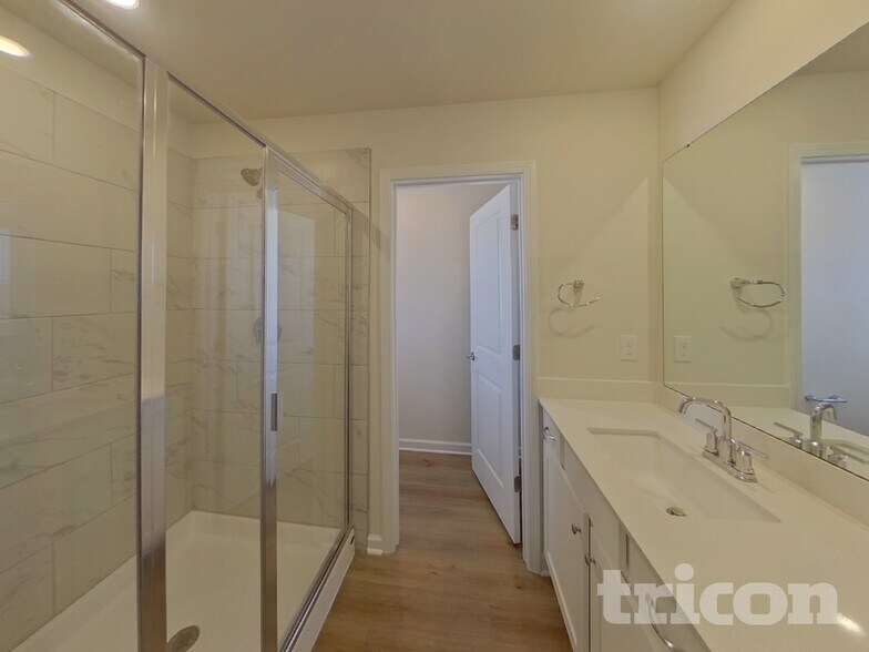 Building Photo - 1041 Bandon Dr