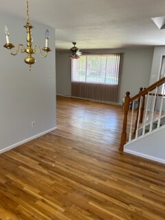 Building Photo - Great Centennial Home