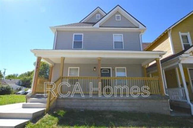 Building Photo - 118 N State Ave