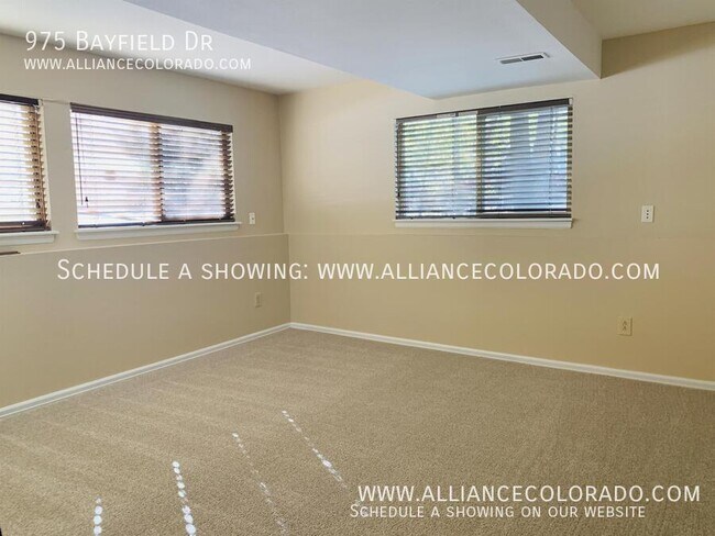 Building Photo - 975 Bayfield Dr