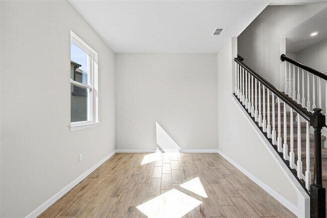 Building Photo - 11844 Sky Acrs Ter