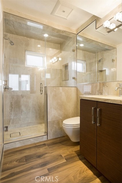 Building Photo - 2504 Highland Ave