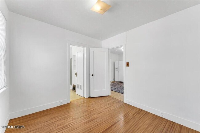 Building Photo - 1145 Seminary Ave