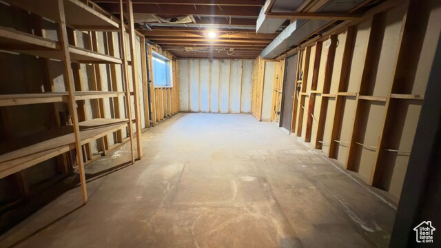Building Photo - 1357 E Milne Ln
