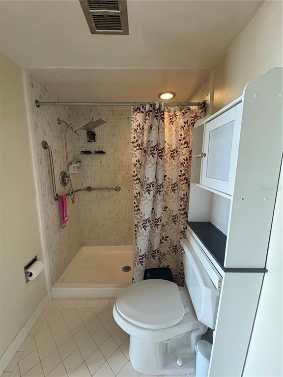 Building Photo - 5220 Brittany Dr S