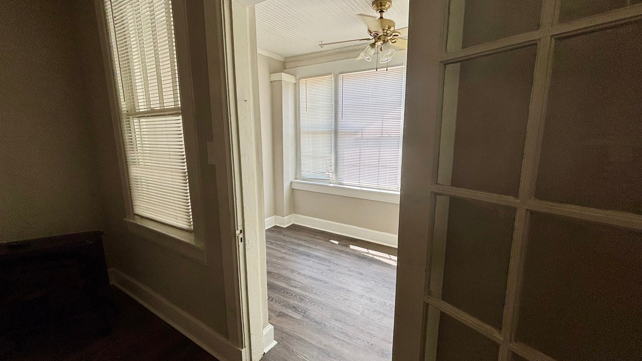 Building Photo - 335 S Capitol Pky