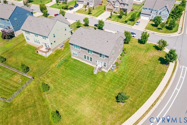 Building Photo - 5001 Maben Hill Ln