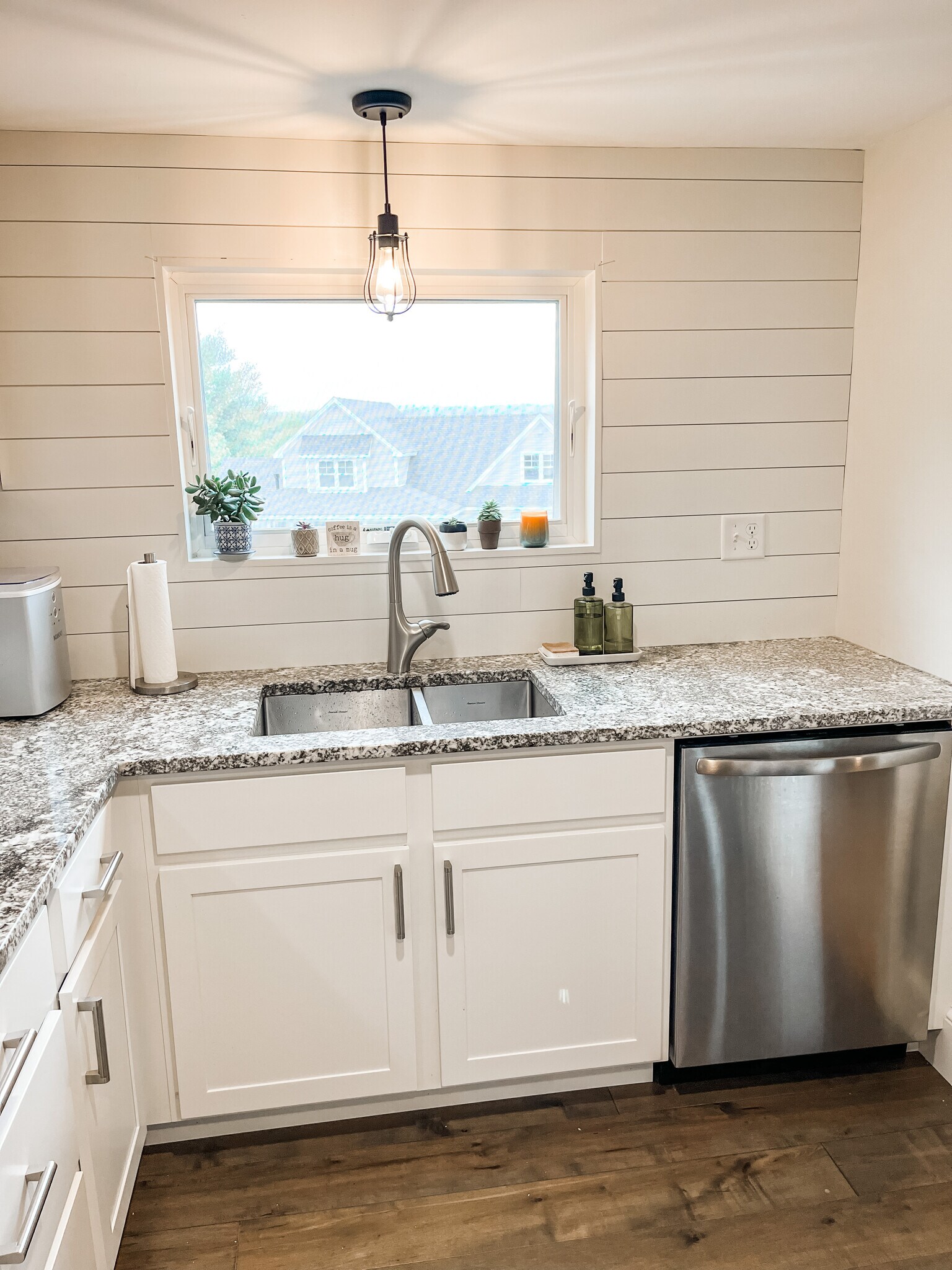 Kitchen - 64 Foreside Rd