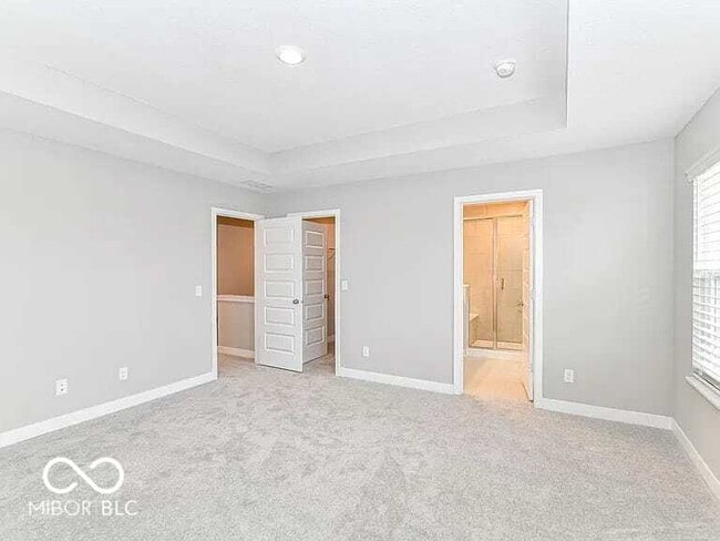 Building Photo - 6886 Sunstone Pl