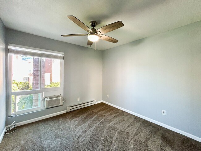 Building Photo - Beautiful 3BD/2BA W/ Reserved Parking and A/C in Allied Gardens! 12 or 18 month fixed rate lease ...