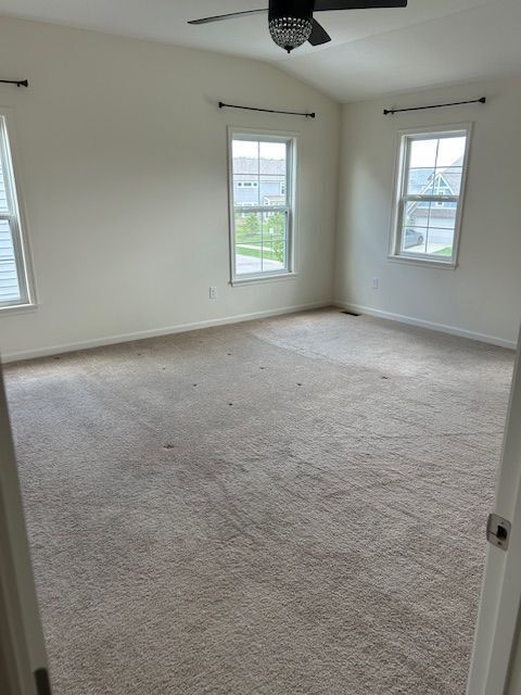Building Photo - Massive, Newer 4 Bedroom Home in Pool Comm...