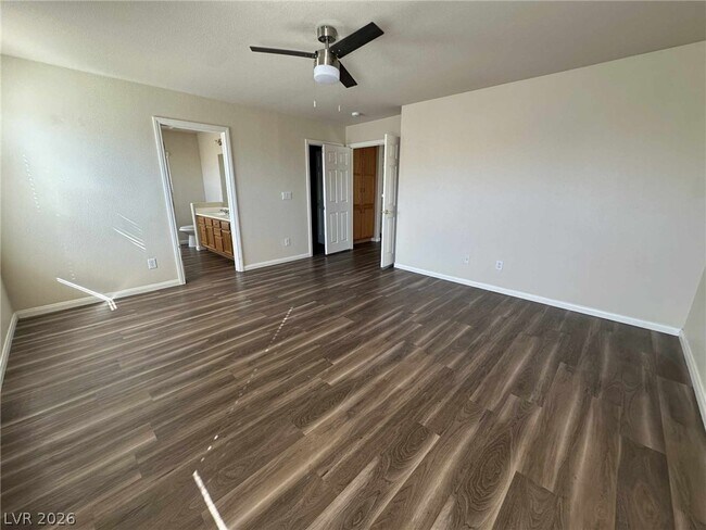 Building Photo - 10679 Timber Stand St