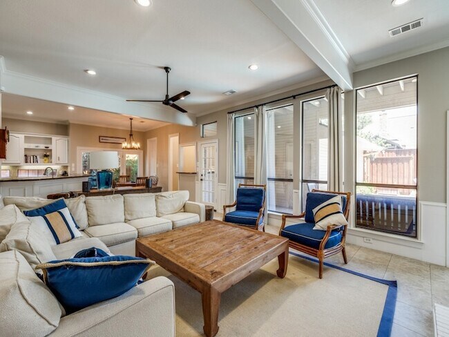 Building Photo - 4593 Adrian Way