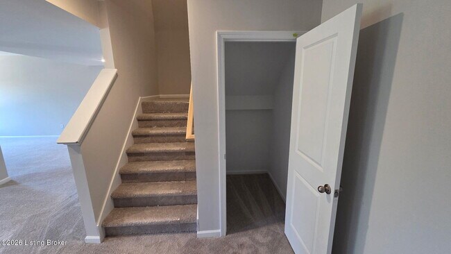Building Photo - 18023 Ridgeline Pl