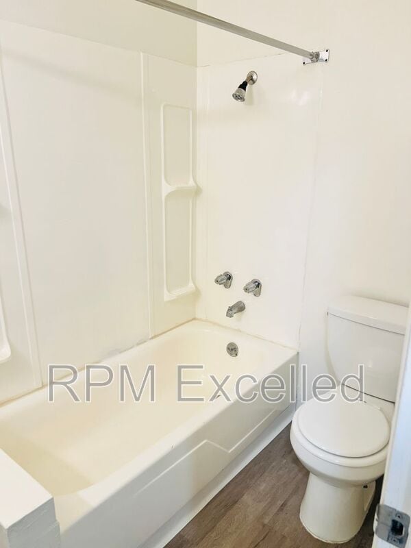 Building Photo - 2500 S 286th Pl