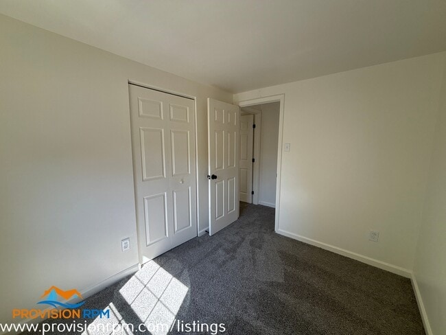 Building Photo - 1890 Arwell Ct