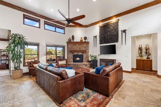Building Photo - 14415 N Sandia Ln