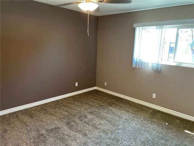 Building Photo - 45270 Panorama Dr