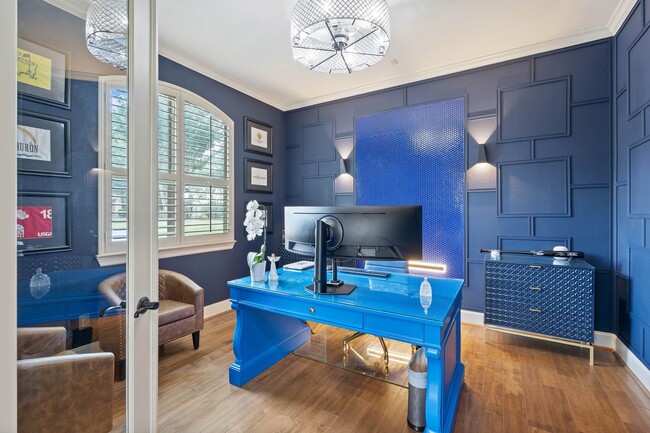 Building Photo - 7603 Hogan Bridge Court