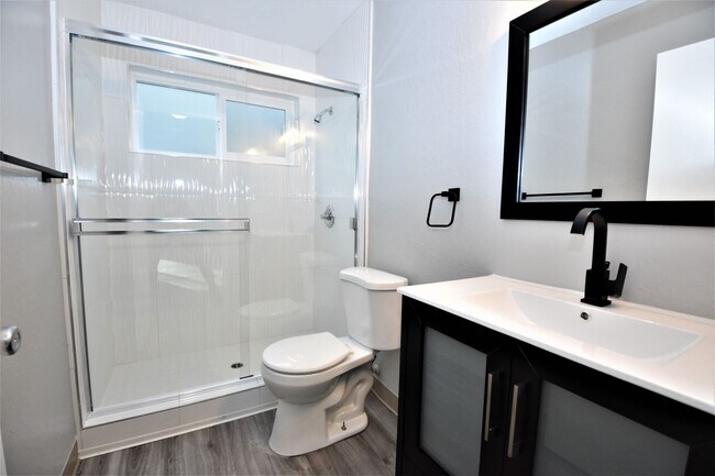 Building Photo - 1530 22nd St