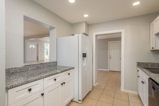 Building Photo - 120th Street