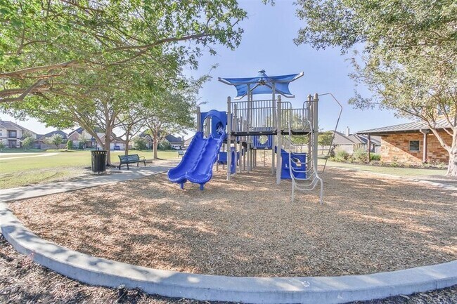 Building Photo - 31430 Stone Ridge Forest Dr