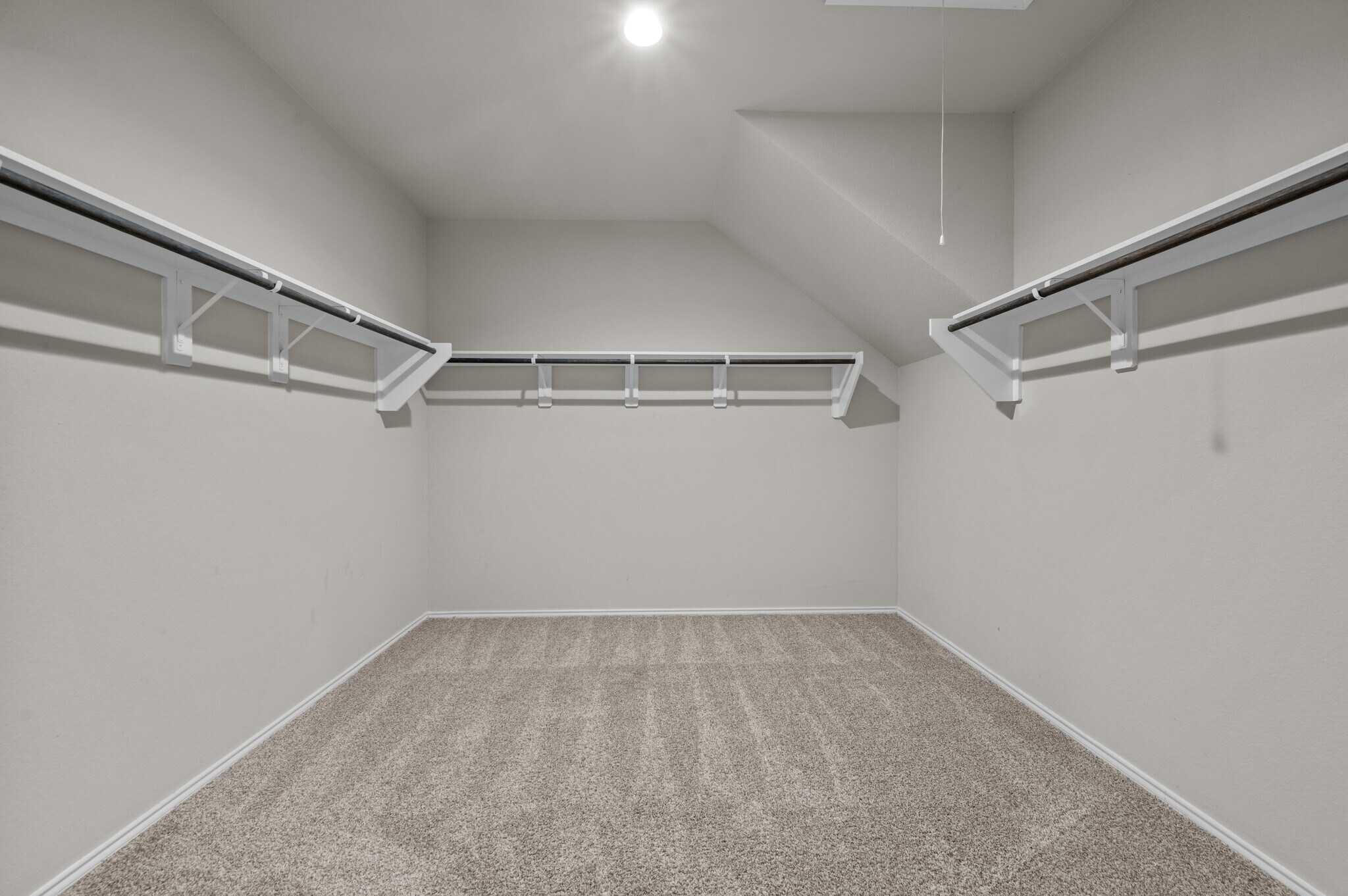 Building Photo - 20811 Olive Leaf St