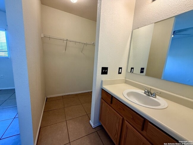 Building Photo - 15306 Kamary Ln