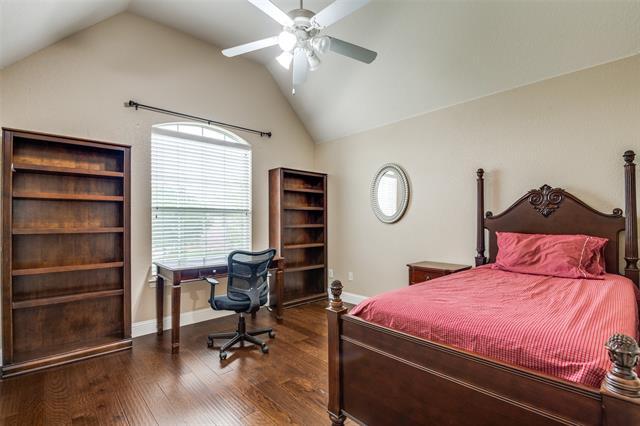 Building Photo - 14823 Blakehill Dr