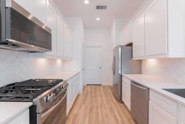 Building Photo - 546 Dry Fork Ln