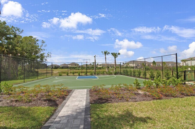 Building Photo - Palmero Annual Townhouse for Rent