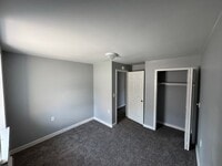 Building Photo - 663 2nd Ave