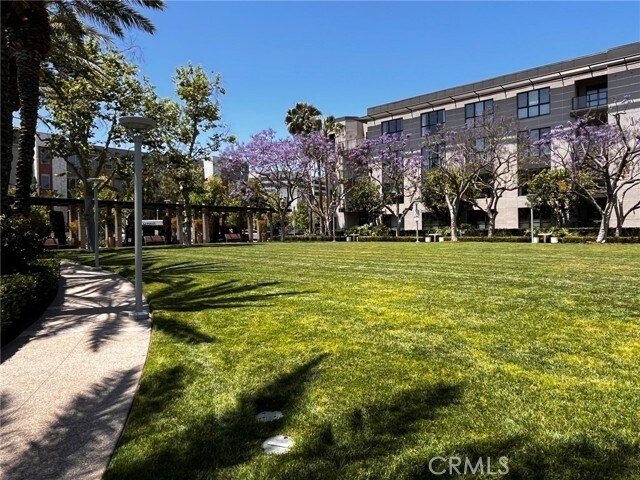 Building Photo - 3609 Rivington