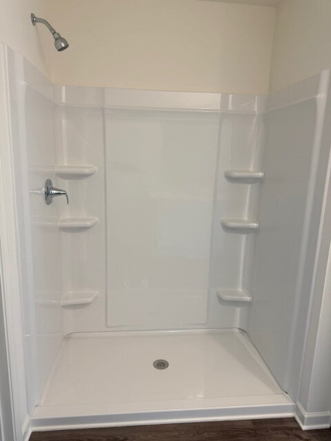 Building Photo - 305 McCleary Ln