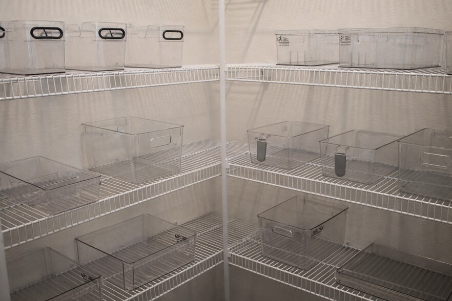 Building Photo - 72 Brewster Ln