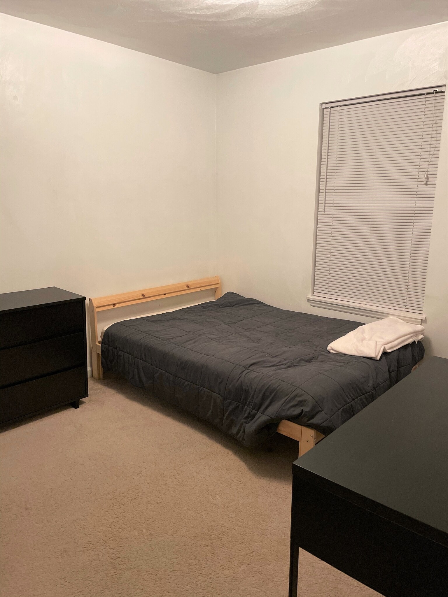 Building Photo - 200 Janie Ln