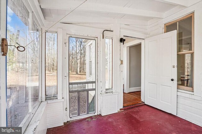 Building Photo - 2799 Beechbank Rd